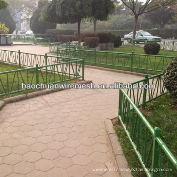 Stainless steel fence for garden using